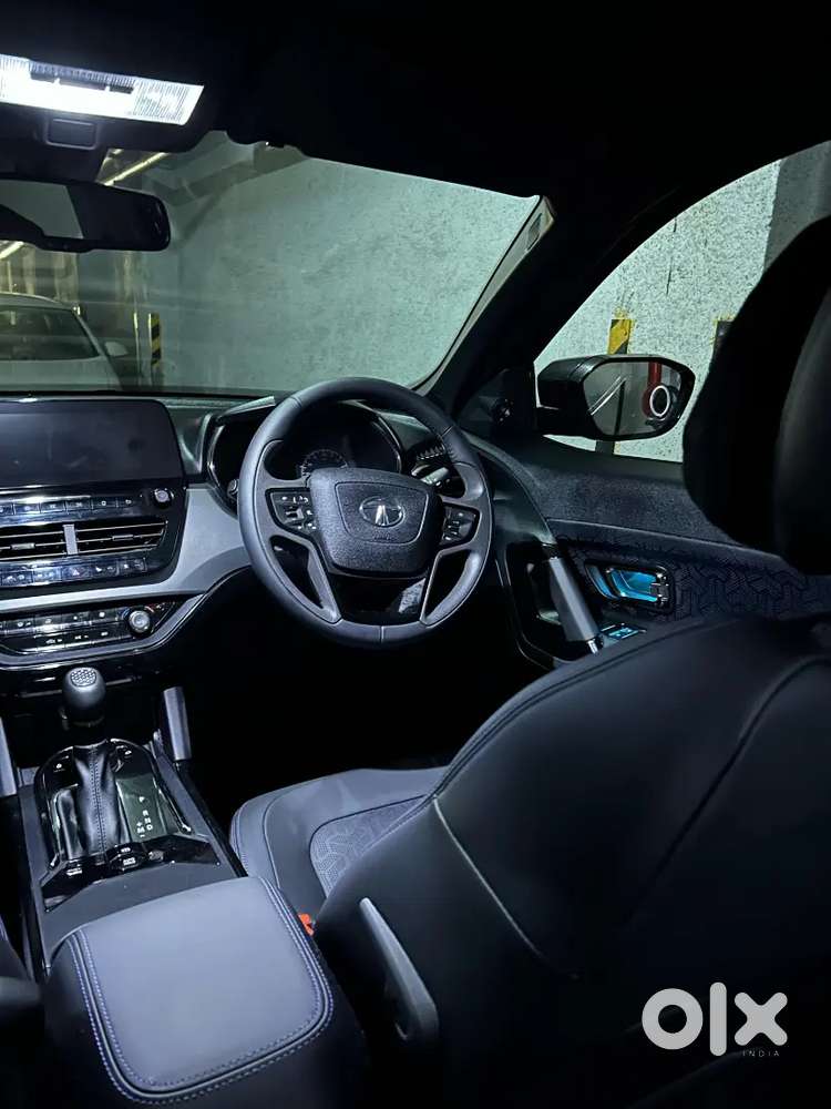 Tata Safari Dark Edition Automatic 2023 With Extended Warranty New Tyr