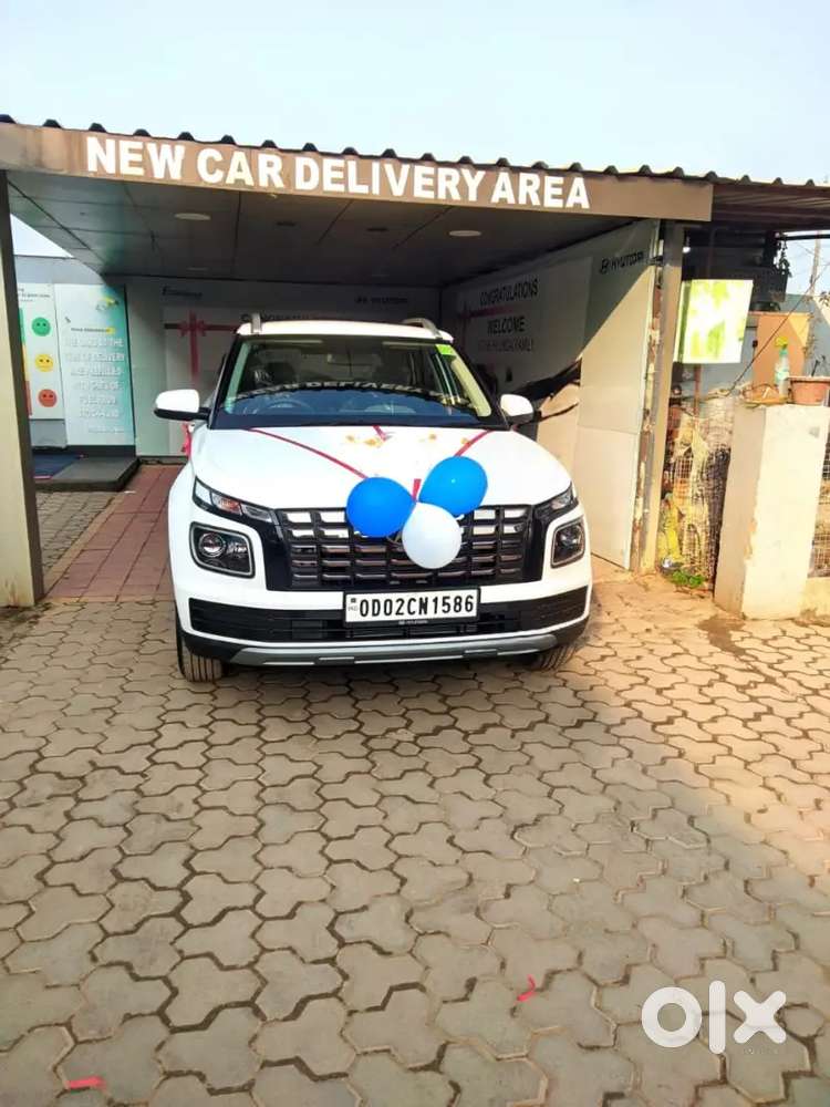 Hyundai Venue 1.2 S 2023 Petrol Manual Well Maintained.urgent Sell