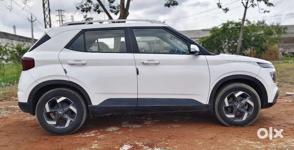 Hyundai Venue 2019 Diesel Well Maintained