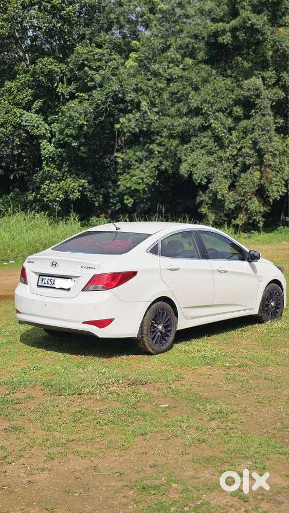 Hyundai Verna 1.6 Vtvt S, 2015, Petrol