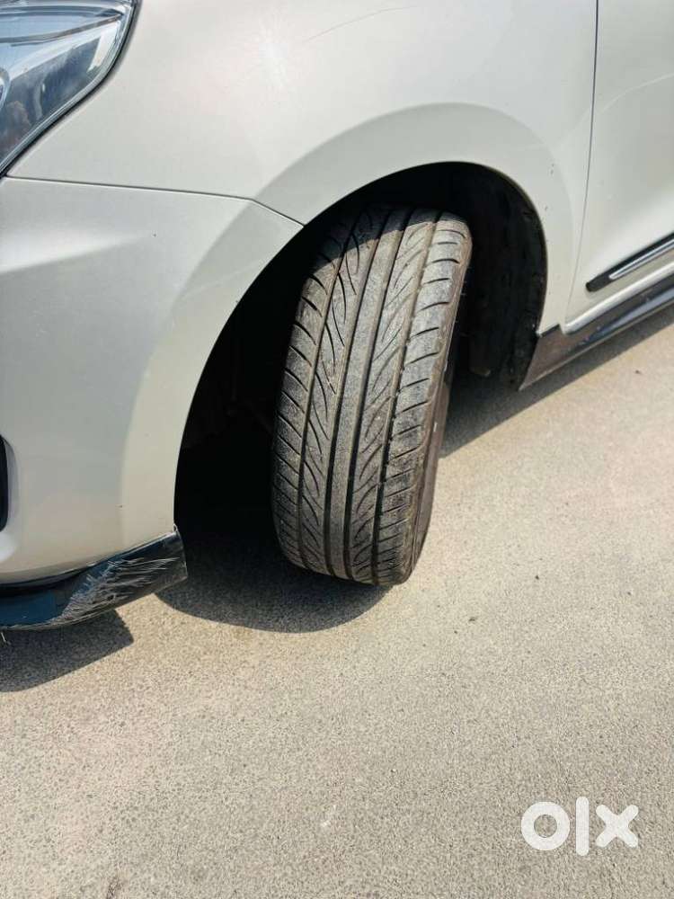 Maruti Suzuki Swift 1.2 Vxi (o), 2024, Petrol