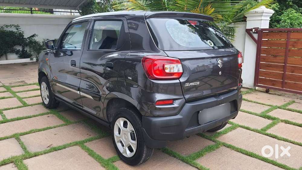 Maruti Suzuki S-presso Vxi Opt, 2024, Petrol