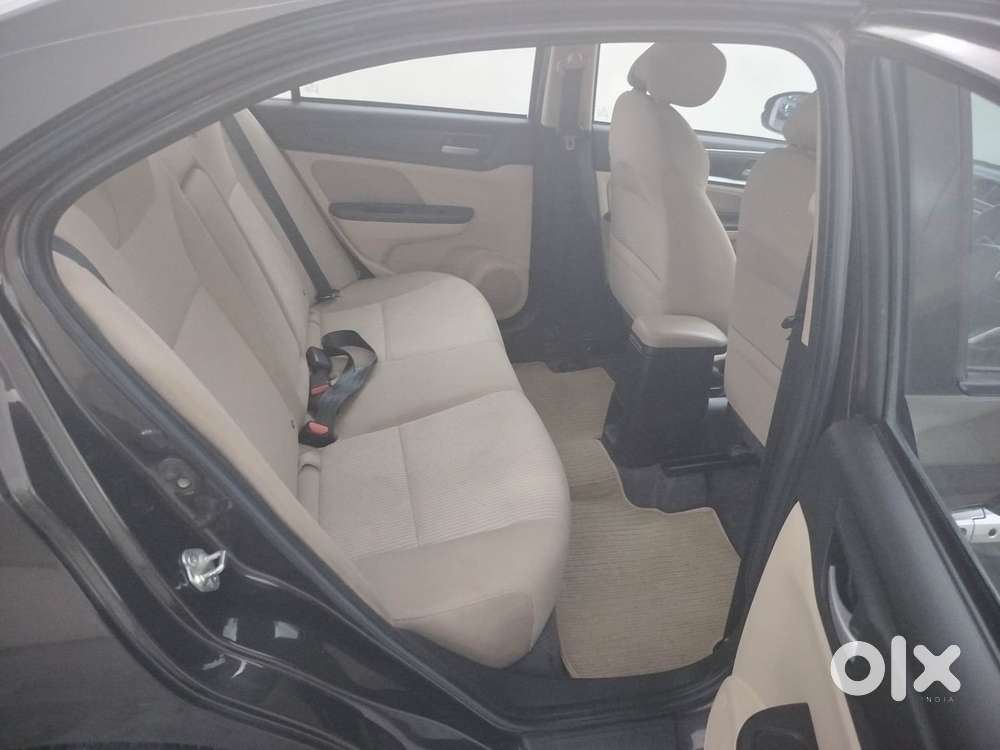 Honda Amaze [2021-2023] 1.2 Vx I-vtec Mt, 2022, Petrol