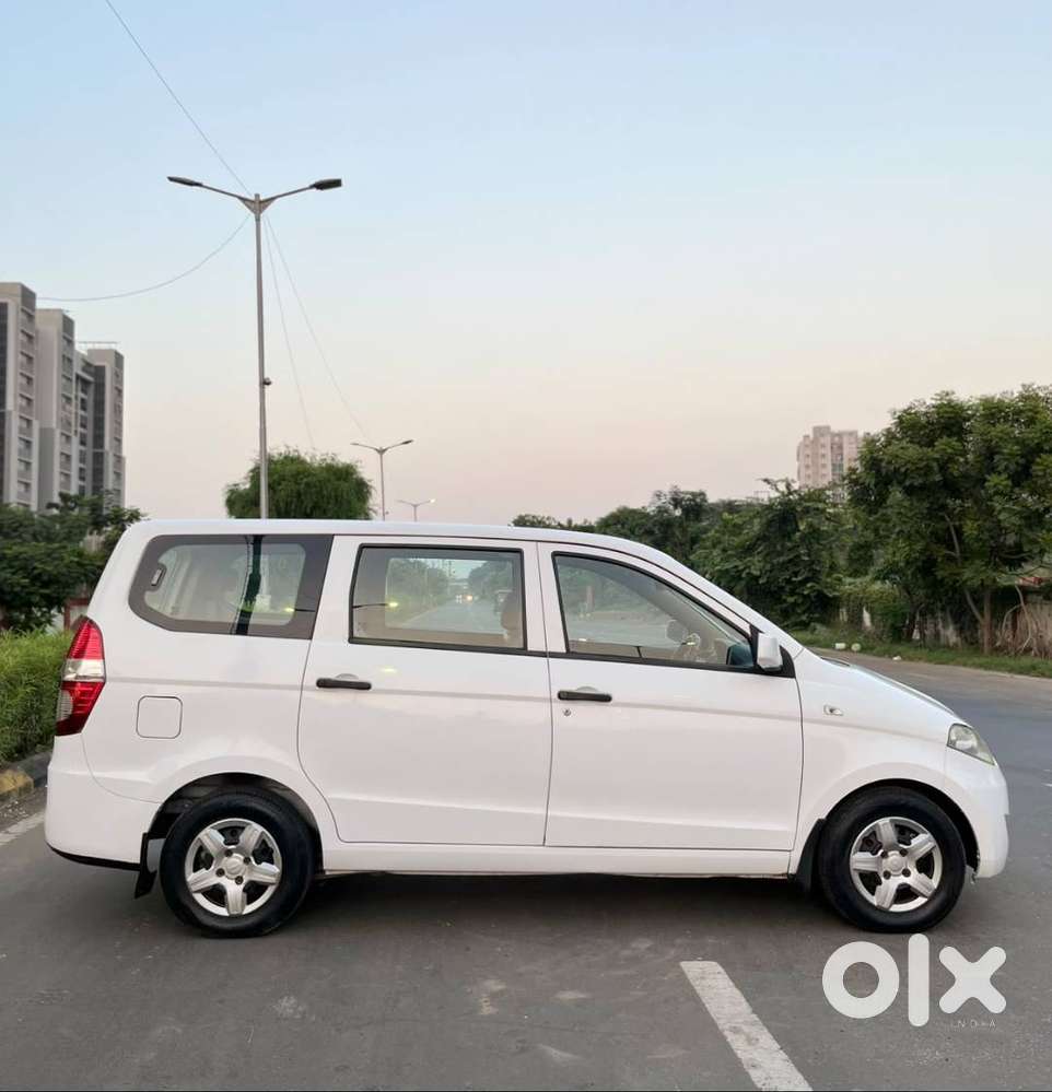 Chevrolet Enjoy 2013 Petrol 2