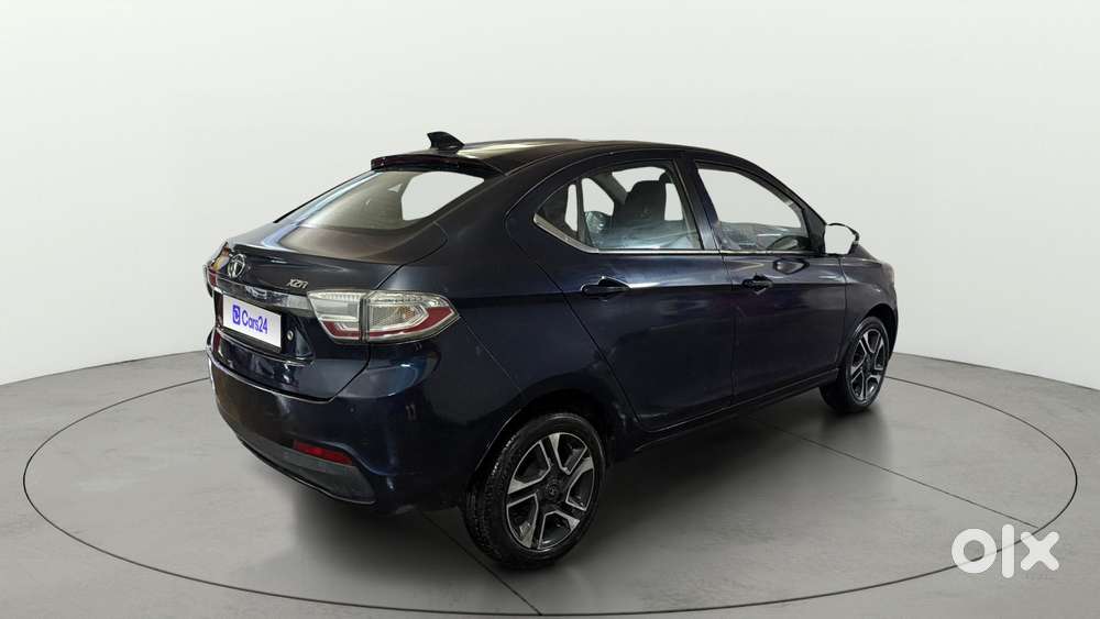 Tata Tigor Xza, 2018, Petrol