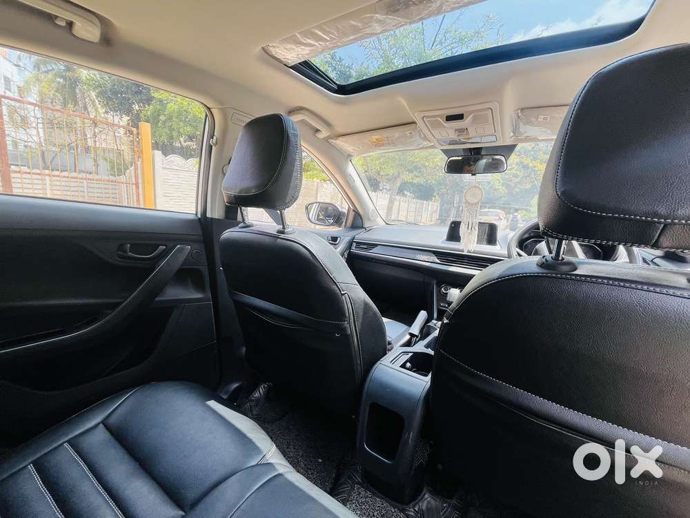 Tata Nexon, 2024, Petrol