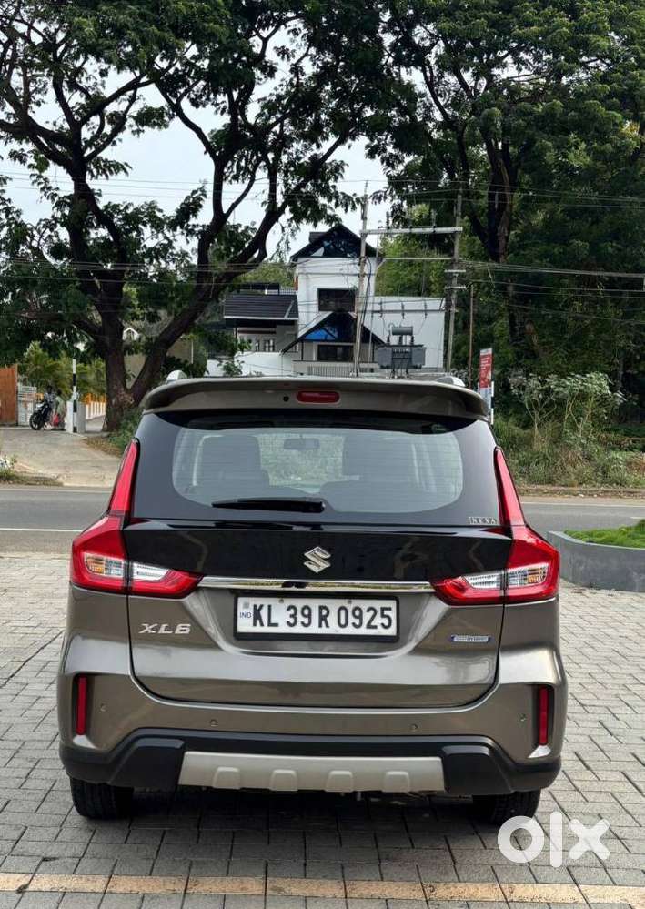 Maruti Suzuki Xl6 1.5 Alpha At, 2020, Petrol