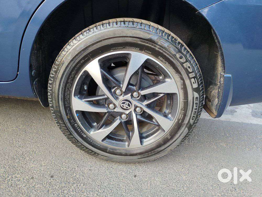 Toyota Rumion V Mt, 2023, Petrol