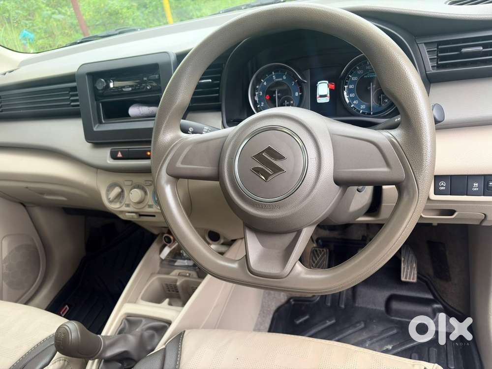 Maruti Ertiga Petrol Manual 2024