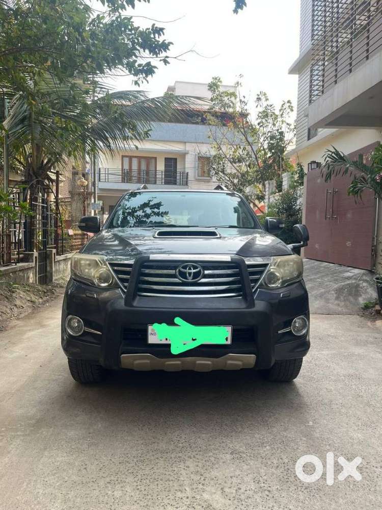 Toyota Fortuner 3.0 4x4 Manual, 2015, Diesel
