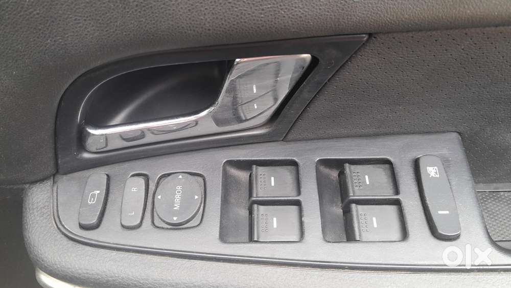 Tata Hexa 2.2 Xta 4x2 7 Str, 2017, Diesel