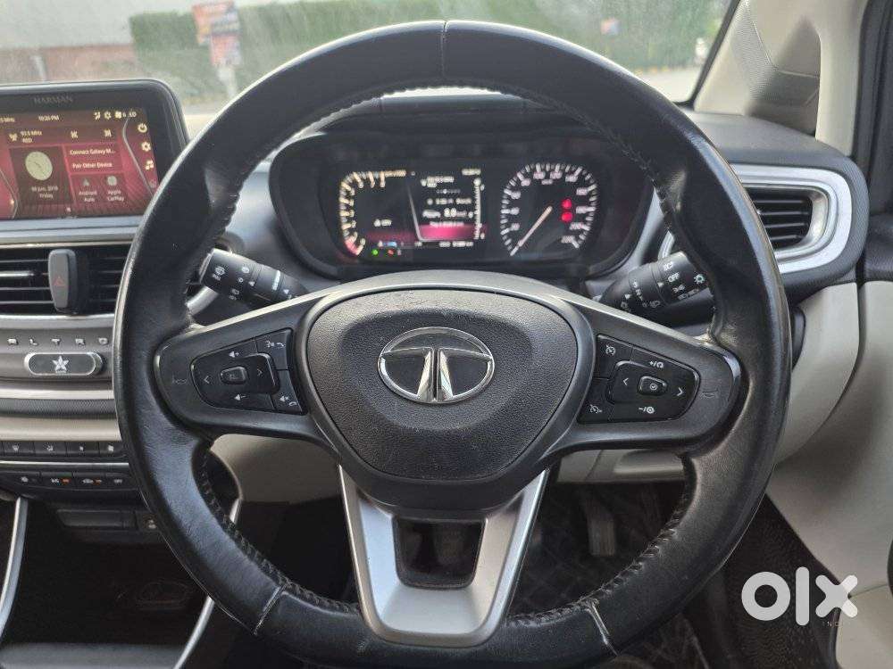 Tata Altroz Xz Plus (s), 2022, Petrol