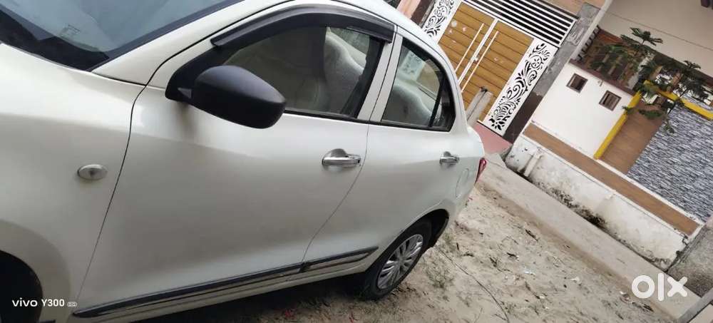 Maruti Suzuki Dzire 2023 Petrol 66000 Km Driven