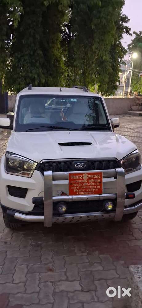 Mahindra Scorpio S6 2017 Diesel Well Maintained
