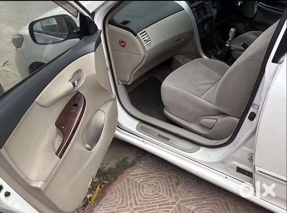 Toyota Corolla Altis 2012 Second Owner Diesel