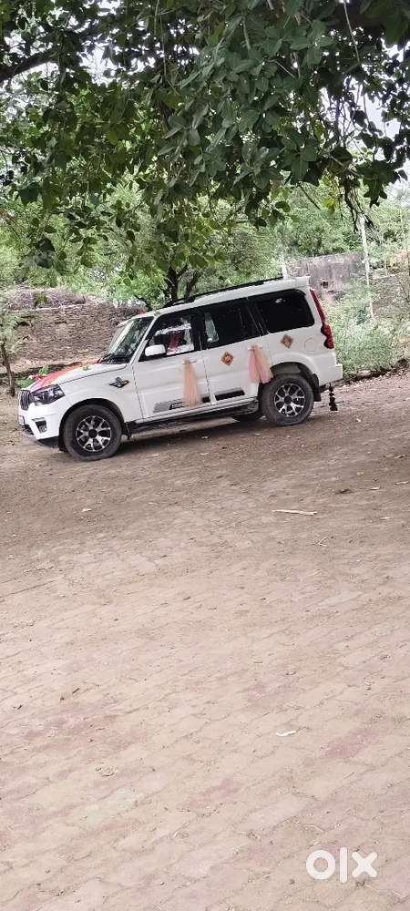 Mahindra Scorpio 12 Diesel 40000 Km Driven