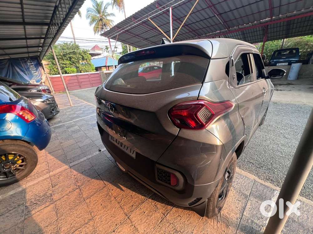 2023 Tata Punch Petrol Manual