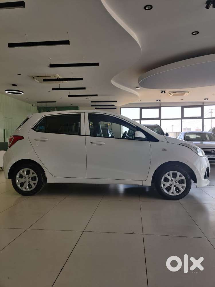 Hyundai Grand I10 1.2 Kappa Magna At, 2016, Petrol