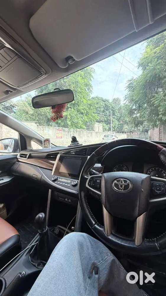 Toyota Innova Crysta Vx 2016