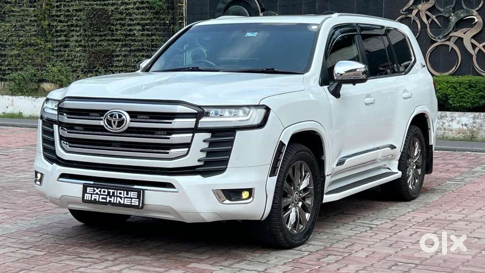 Toyota Land Cruiser [2015-2020] 4.5 Vx Lc 200, 2014, Diesel