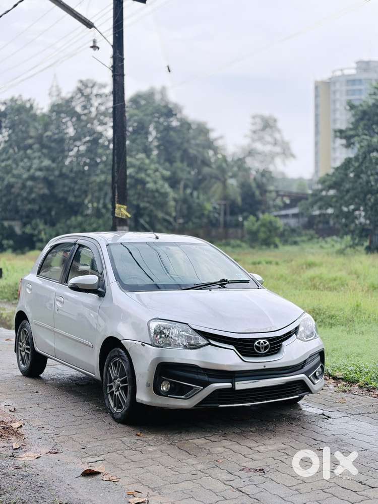 Toyota Etios Liva 1.2 Vx, 2016, Lpg