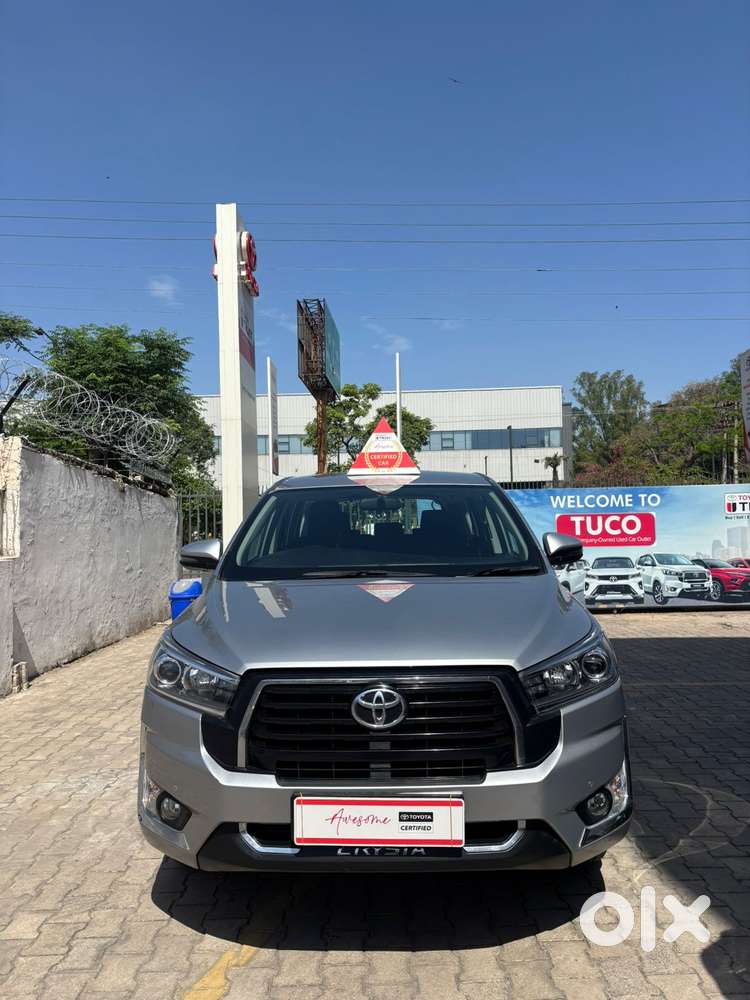 Toyota Innova Crysta [2020-ongoing] 2.4 Vx 8 Str, 2023, Diesel