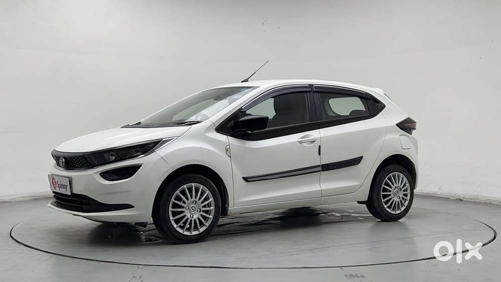 Tata Altroz 1.2 Xm Plus, 2023, Petrol