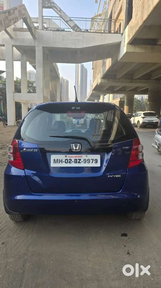 Honda Jazz 2010 Cng & Hybrids Well Maintained