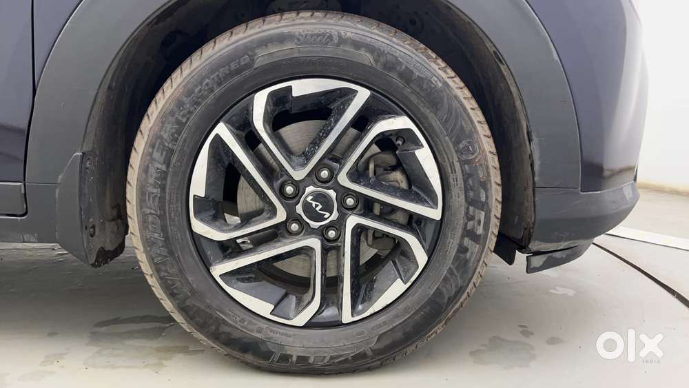 Kia Carens 1.5 Luxury Plus Turbo 7 Str, 2023, Petrol