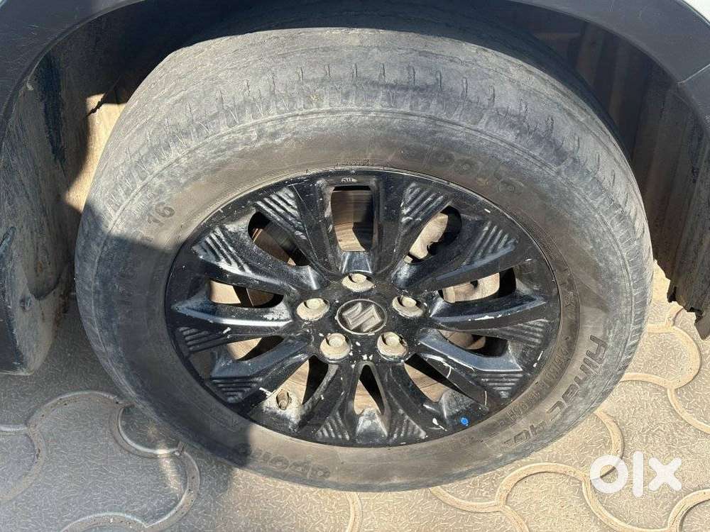 Maruti Suzuki Brezza 1.5 Zxi Smart Hybrid, 2021, Petrol