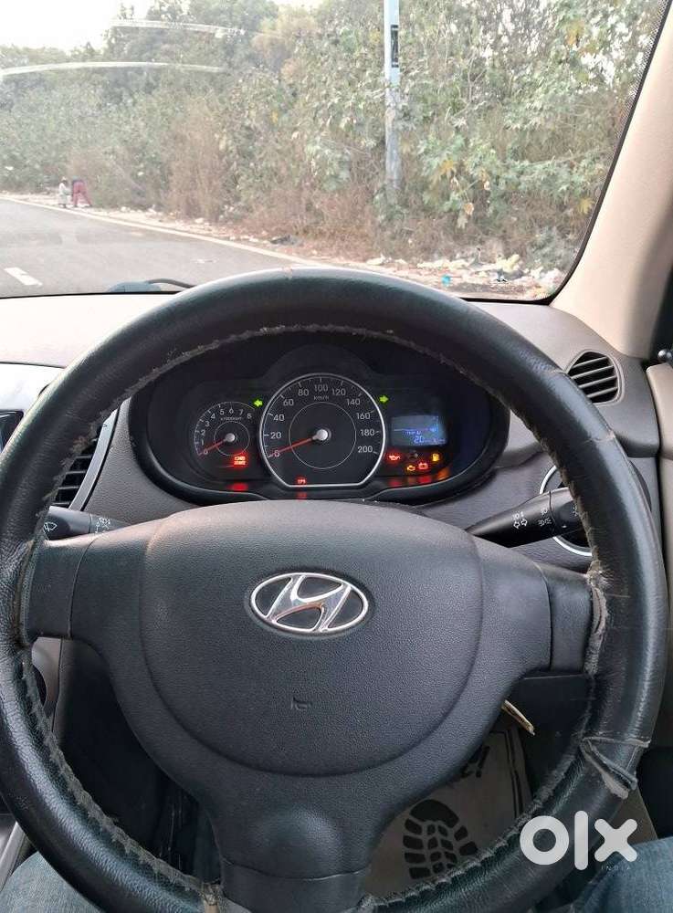 Hyundai I10 Magna O, 2015, Petrol