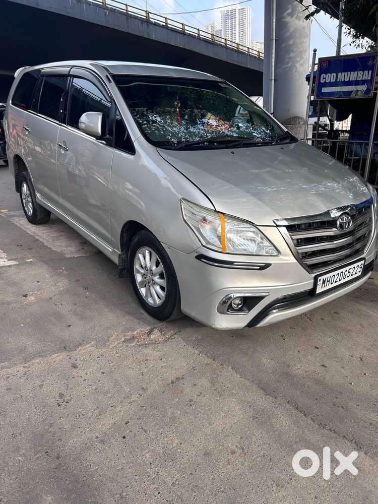 Toyota Innova 2.5 V 8 Str, 2013, Diesel