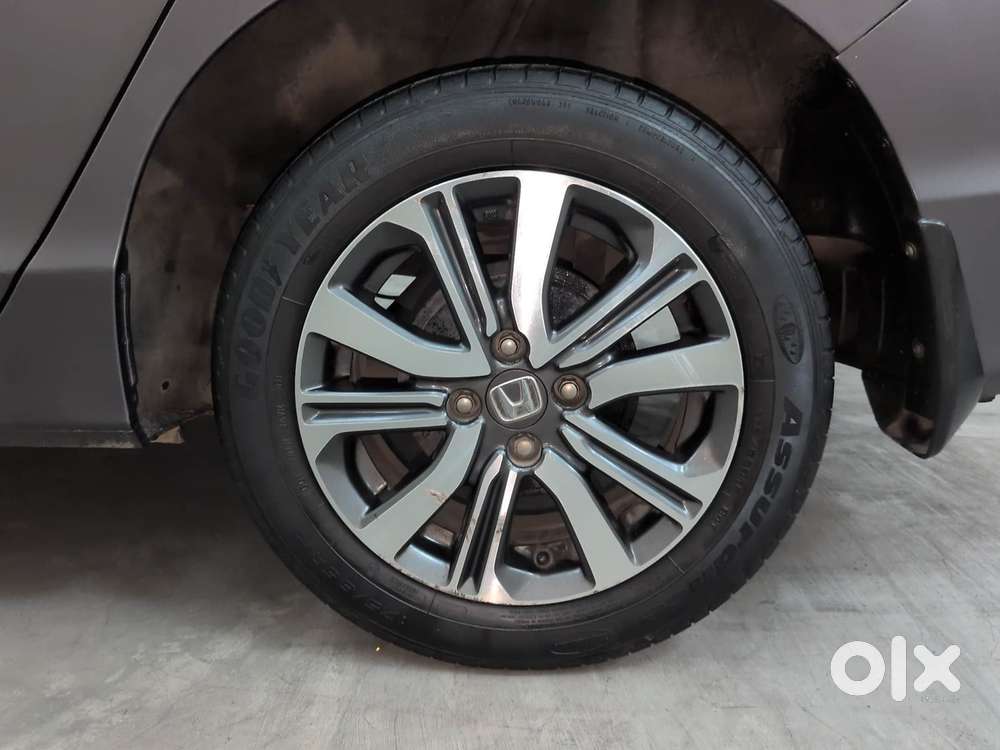 Honda City 1.5 V 4th Gen I-vtec Mt, 2022, Petrol