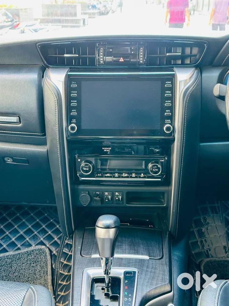 Toyota Fortuner 4x2 At 2.8 Diesel, 2021, Diesel