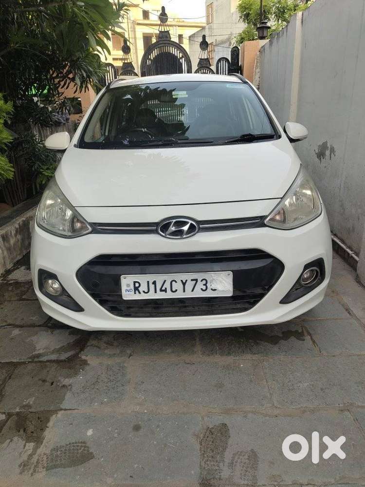 Hyundai Grand I10 Sportz(o) 1.2 Mt, 2015, Petrol