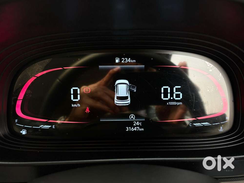 Hyundai Venue Sx Mt, 2023, Petrol