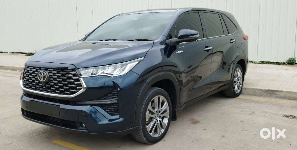Toyota Innova Hycross 2.0 Zx Hybrid 7 Str, 2023, Petrol