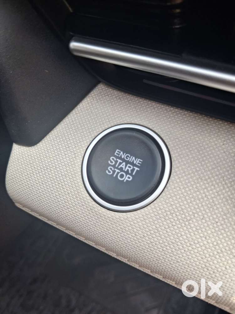 Hyundai Verna Sx Petrol At, 2025, Petrol