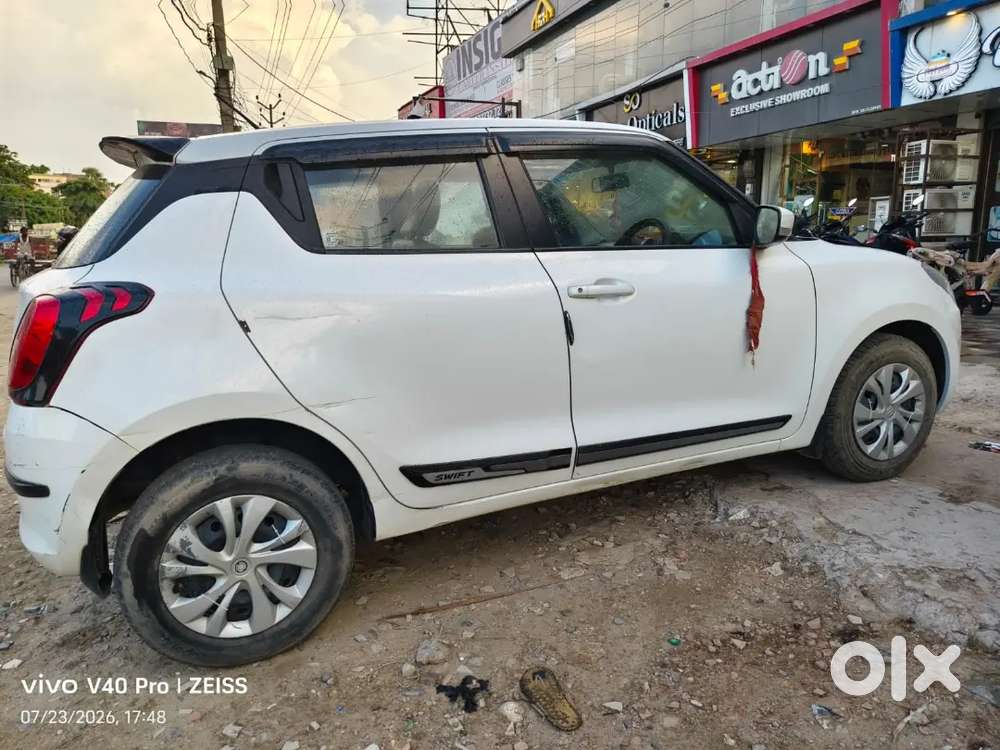 Maruti Suzuki Swift 2021