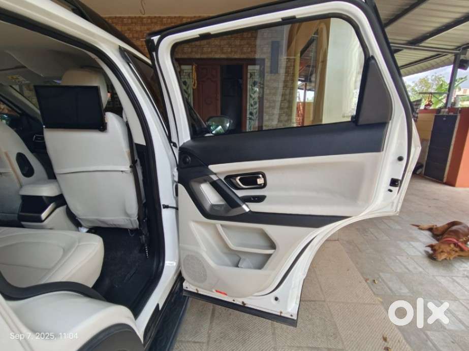 Tata Safari Pure Plus S, 2024, Diesel