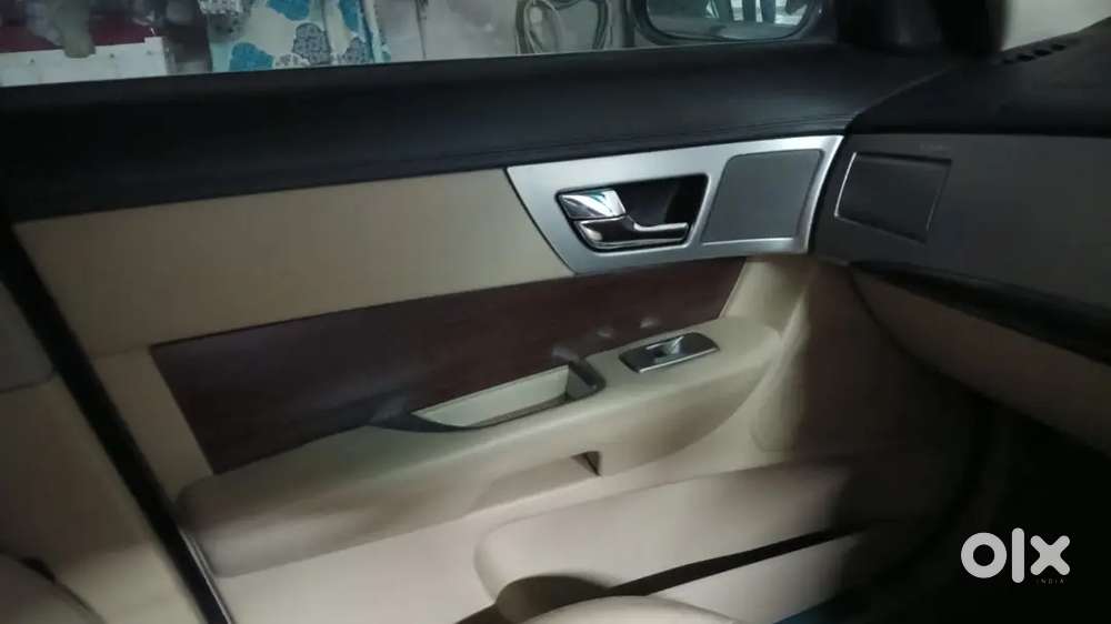 Urgent Sell New Car Leni He Pujabi Bgh Me Khadi He