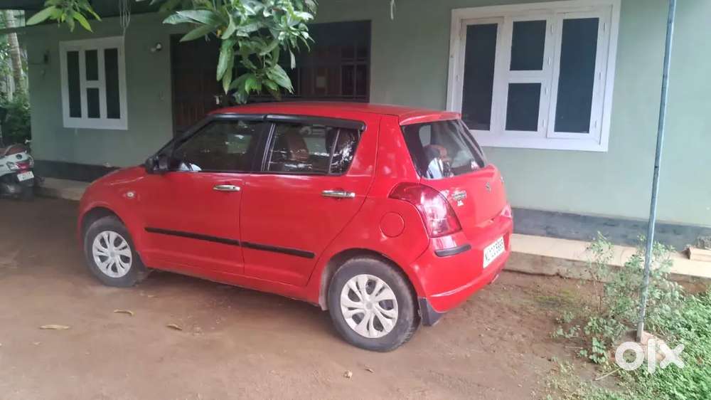 Maruti Suzuki Swift 2006 Petrol 104000 Km Driven