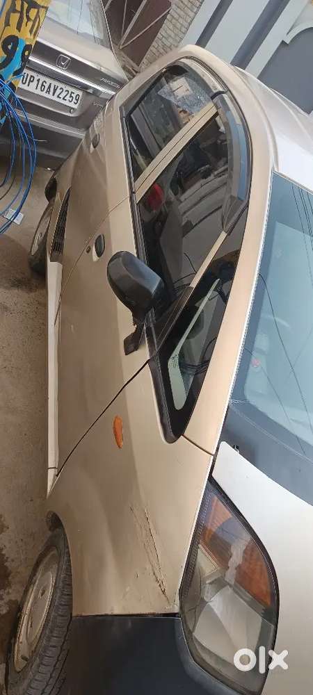 Tata Nano Xe 2012 Car