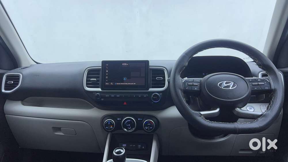 Hyundai Venue 1.0 Sx (o) Turbo Dct, 2023, Petrol