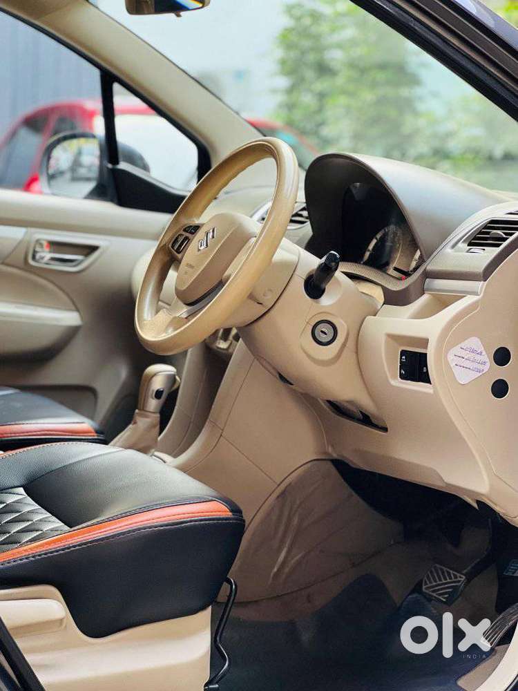 Maruti Suzuki Ertiga Vxi At Petrol, 2018, Petrol