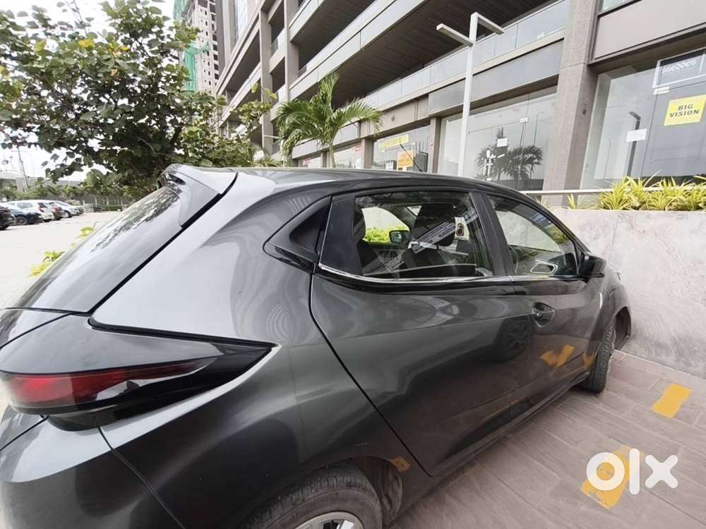 Tata Altroz 2022 Petrol 25000 Km Driven