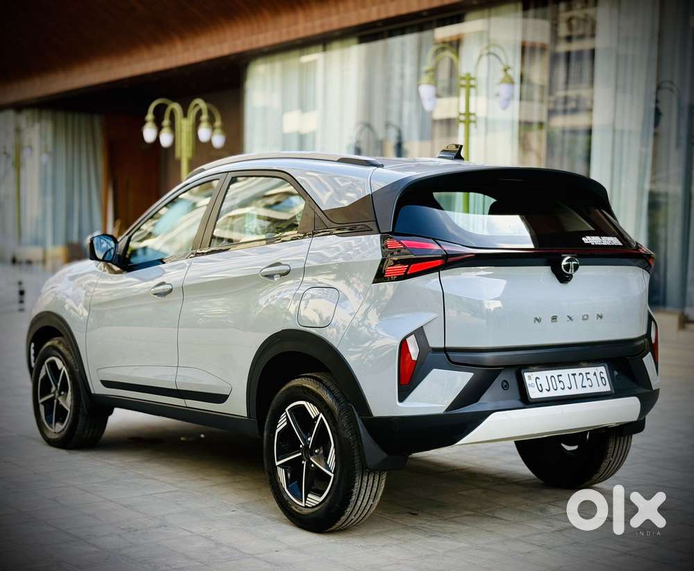 Tata Nexon Creative Plus 1.5 Revotorq Diesel 6 Amt Dt, 2025, Diesel