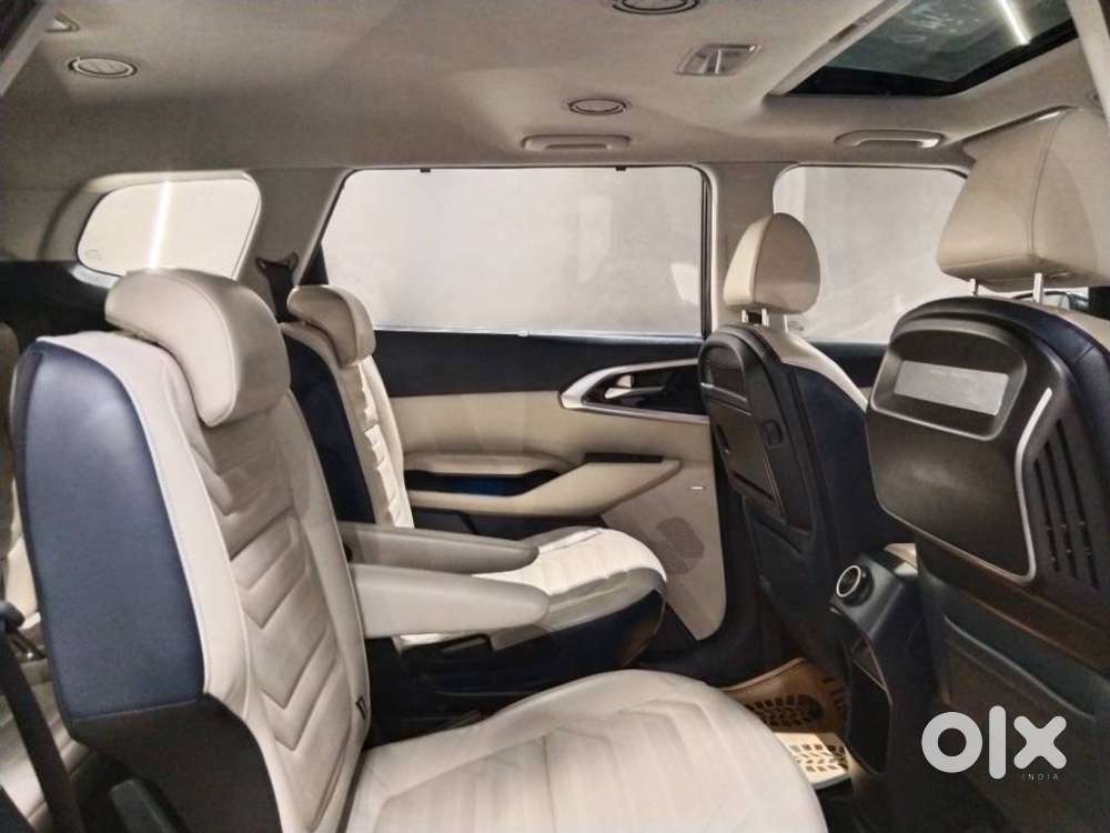 Kia Carens 1.4 Luxury Plus Dct 7 Str, 2022, Petrol