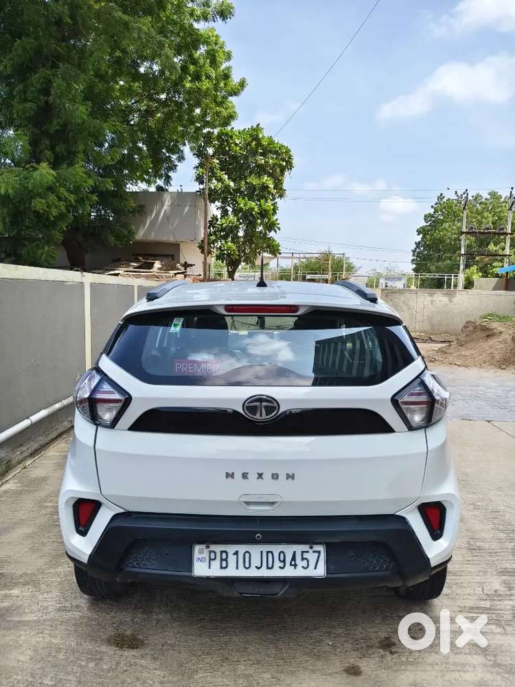 Tata Nexon 1.2 Revotron 2023