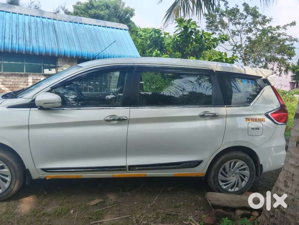 Maruti Suzuki Ertiga 2024 Petrol 81000 Km Driven